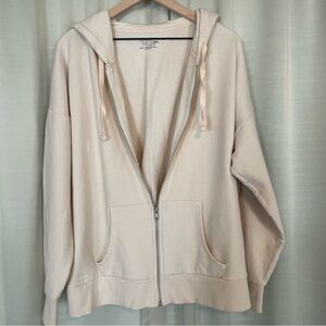 Time and Tru Cream Zip-Up Hoodie